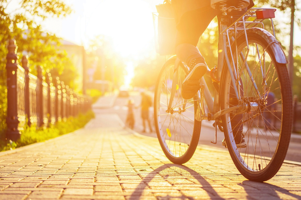 Benefits of switching your stressful commute for a bike